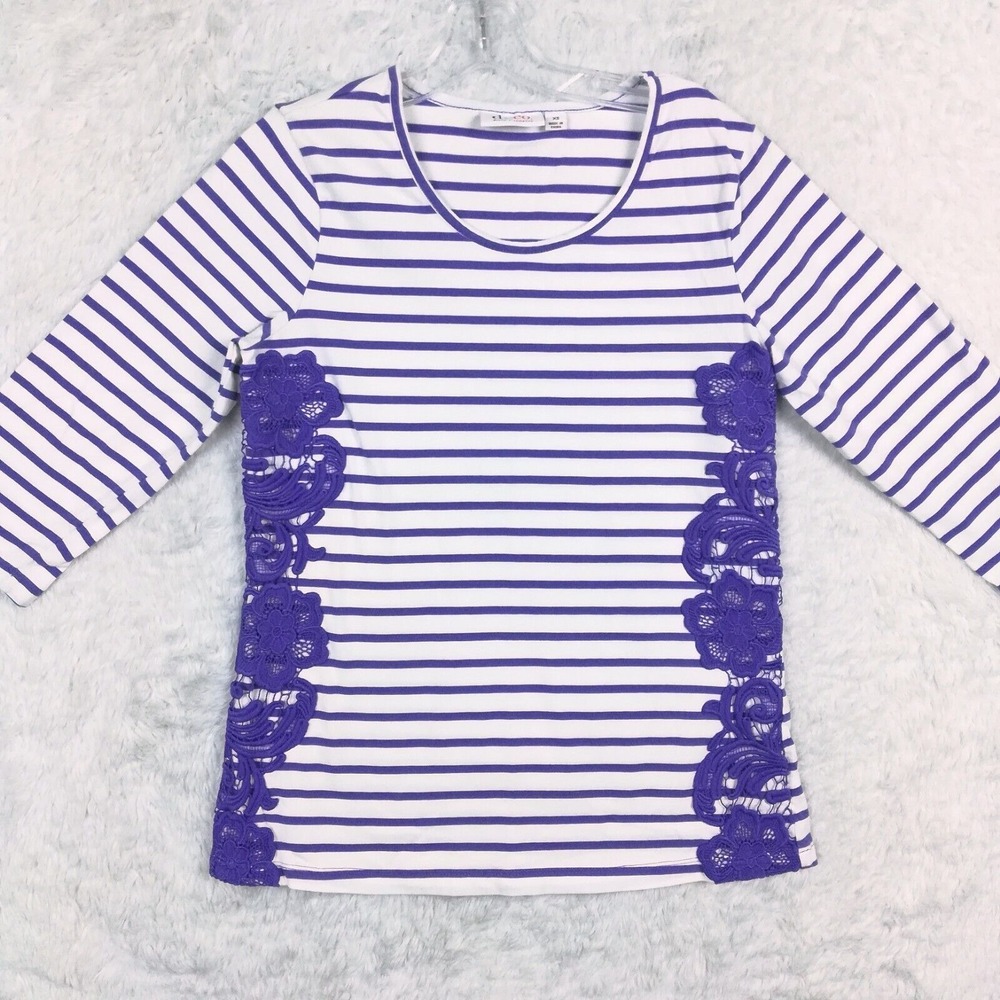 D & Co Womens Top Tee White Purple Stripe Floral Lace Scoop Neck 3/4 Sleeve XS
